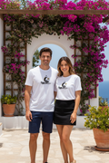 LE PRESTIGE – t-shirt collector unisexe blanc design lune vagues dauphin DELPHINUS, couple terrasse bougainvilliers été, DELPHINUS